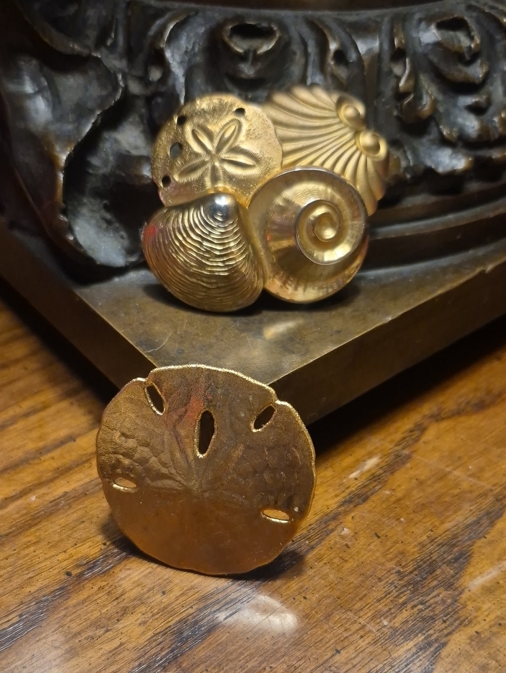 Vintage Beach Sand Dollar Shell Brooch Bundle Goldtone